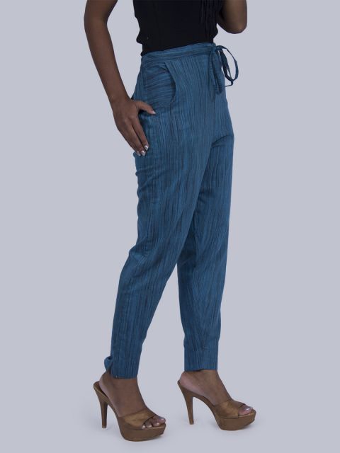 Women South Cotton Straight Pant - Blue